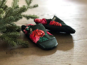 Christmas Floral Moccasins
